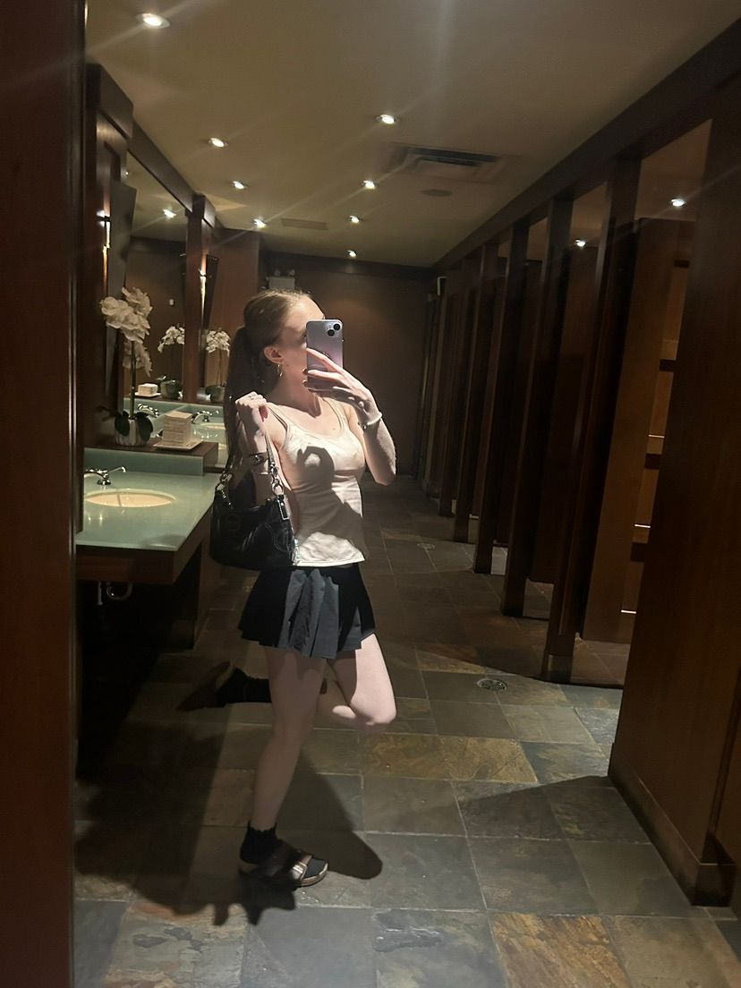 ૮₍˶ᵔ ᵕ ᵔ˶₎ა bored kitty looking for fun