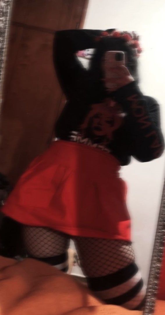 :3