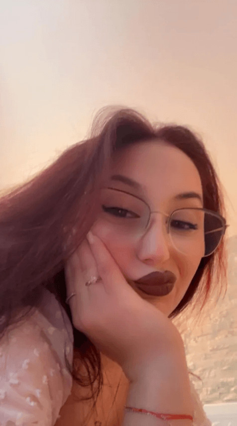 Pics, vids <3