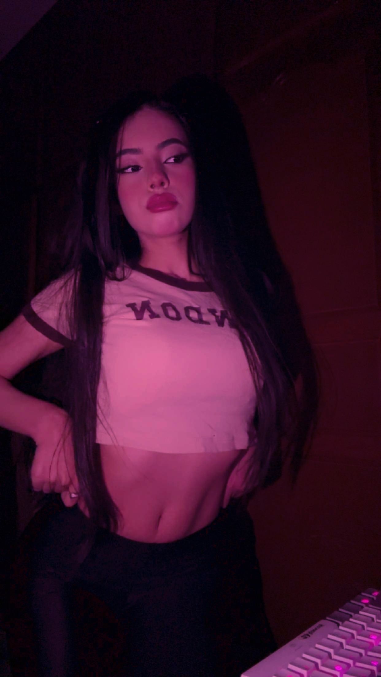 Wyd, let's hangout!
