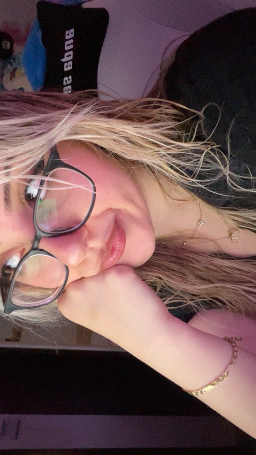 Goodmorning lets chat and have coffee together ❤️