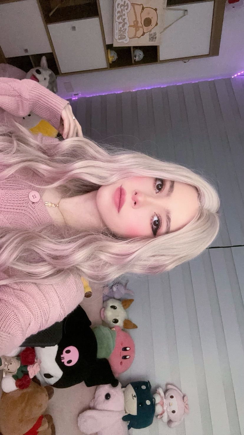 Hi 💘someone to play?