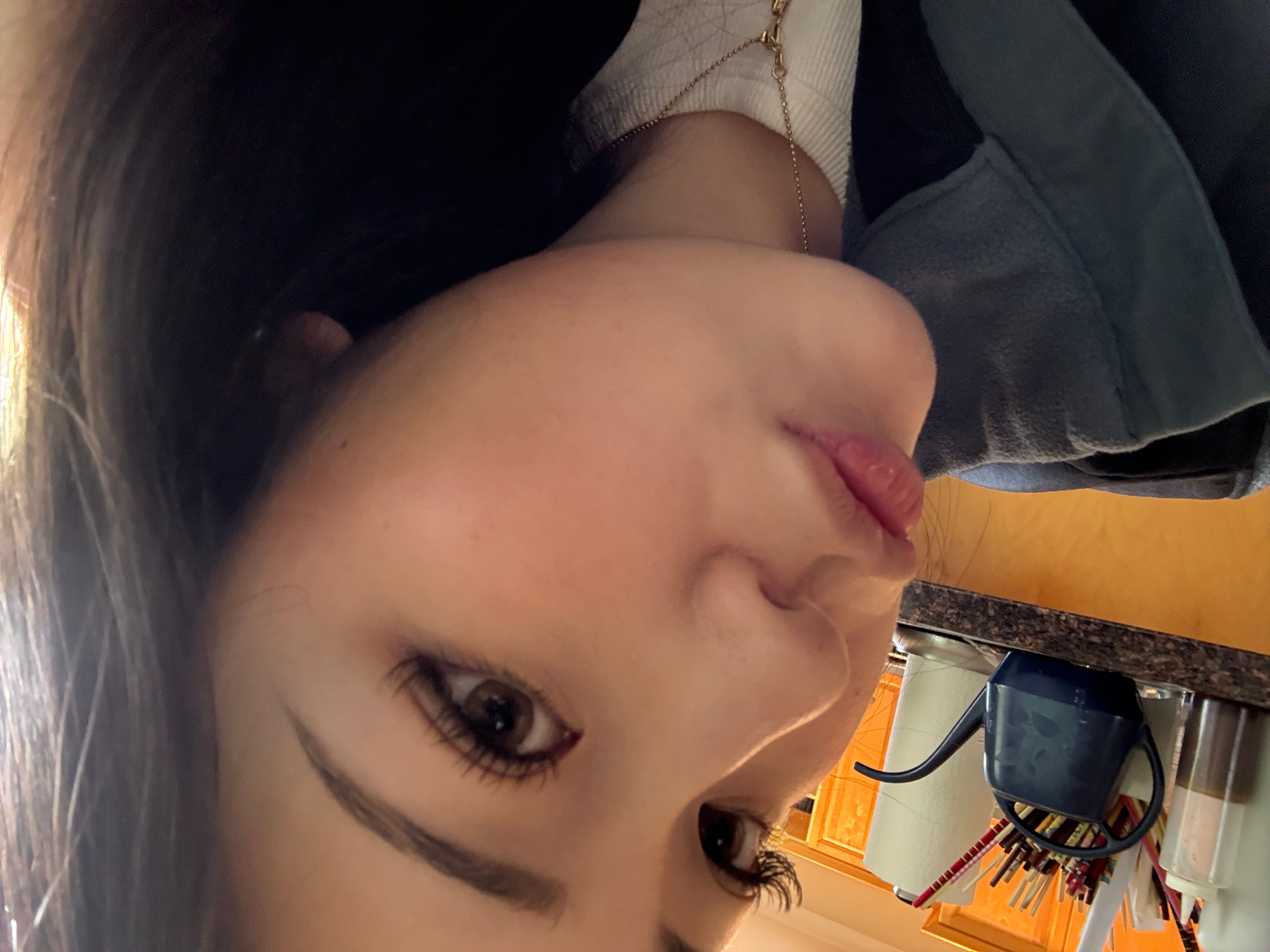 mwah
