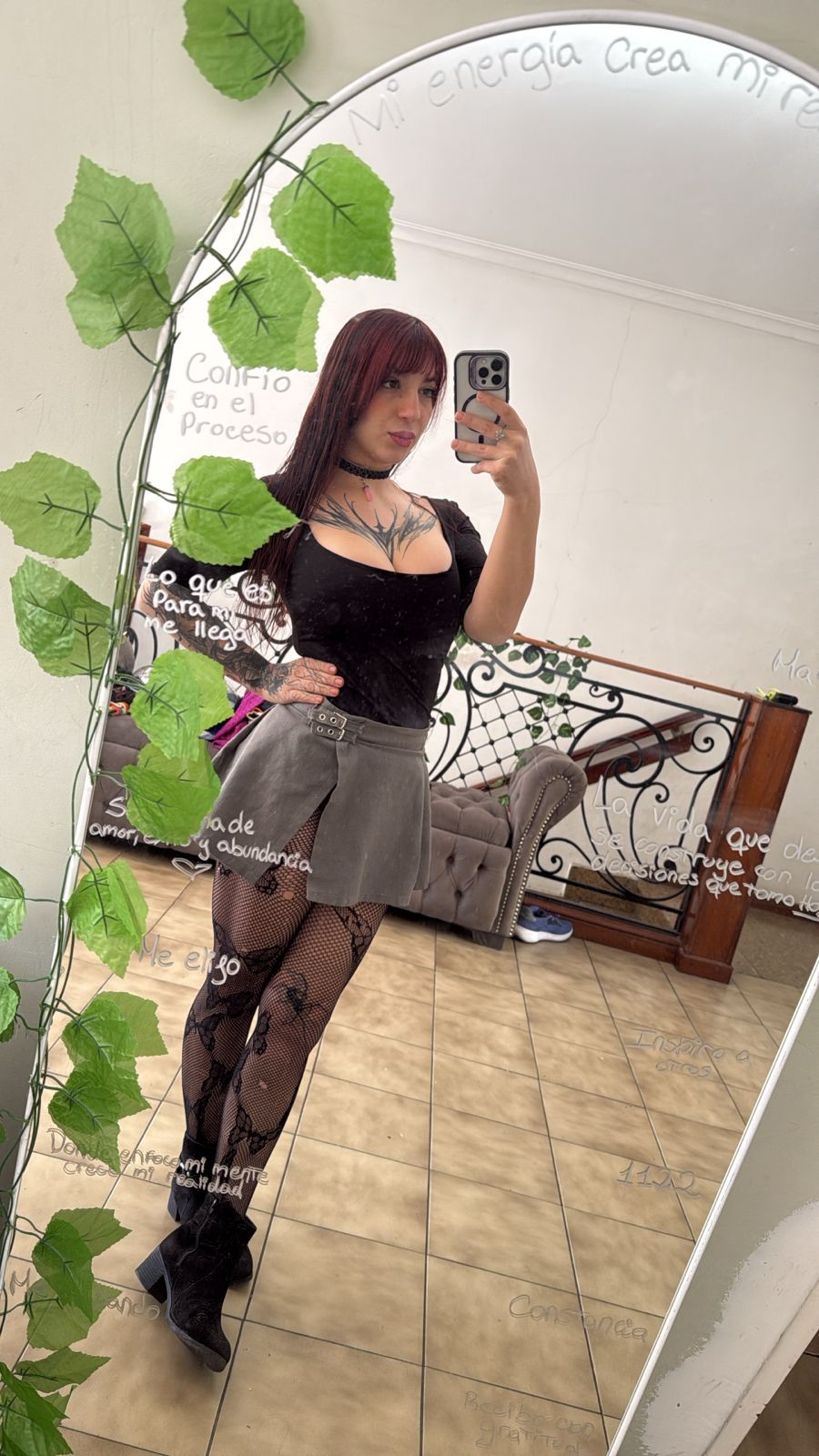 :3