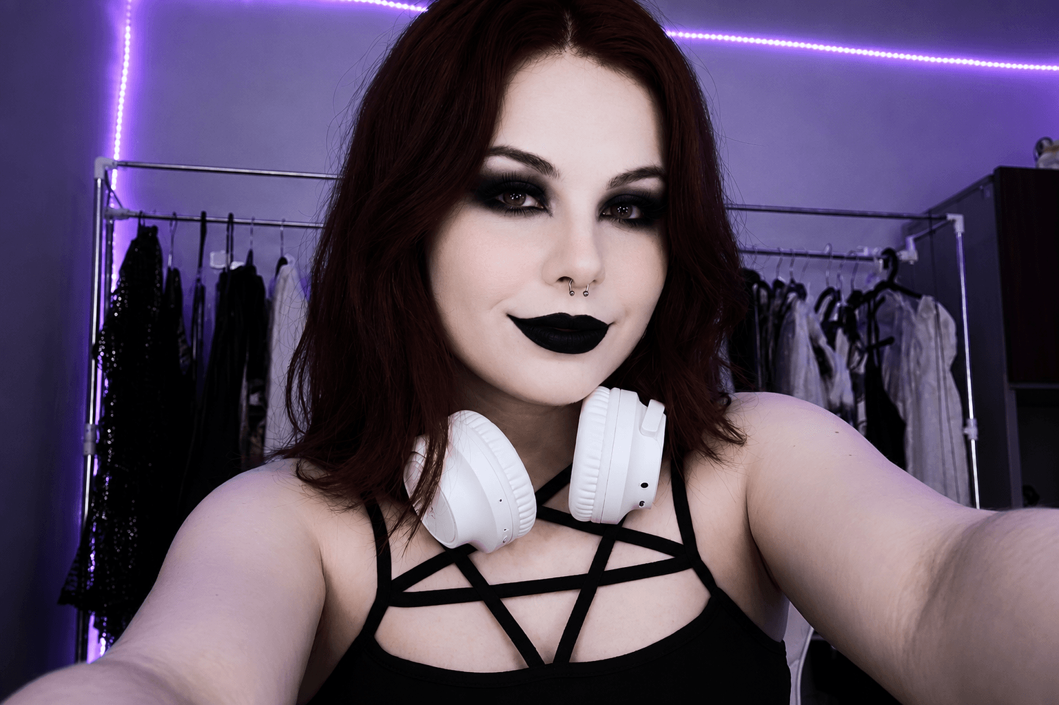 hi hi