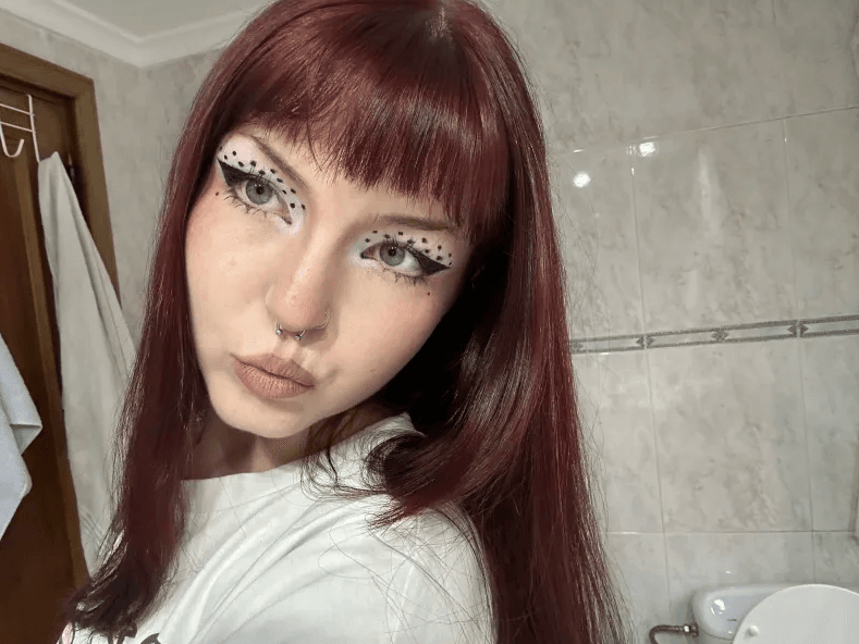 I'm available rn <3