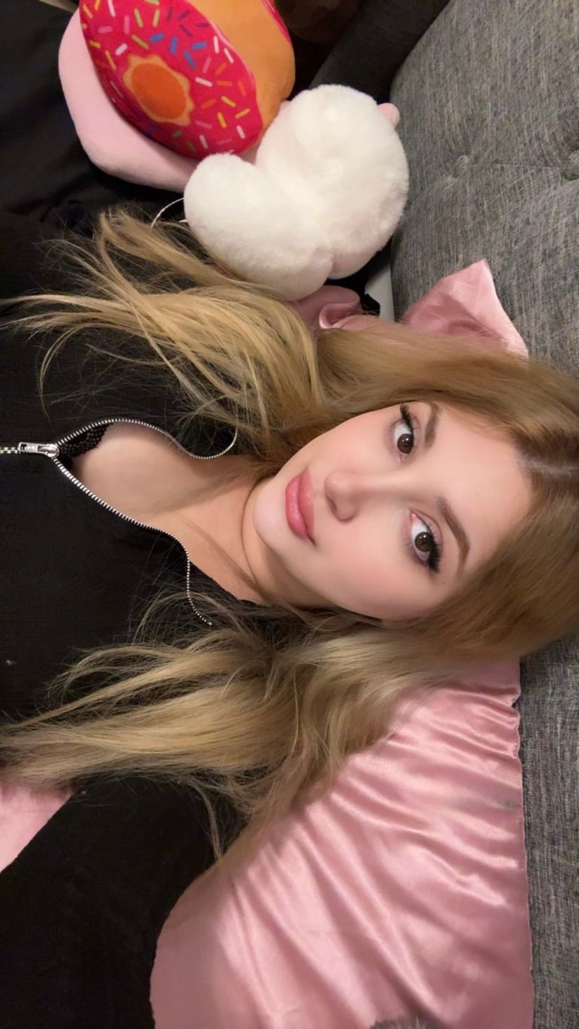 Happy weekend! 💗