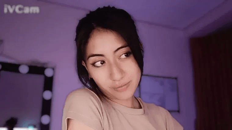 Hi