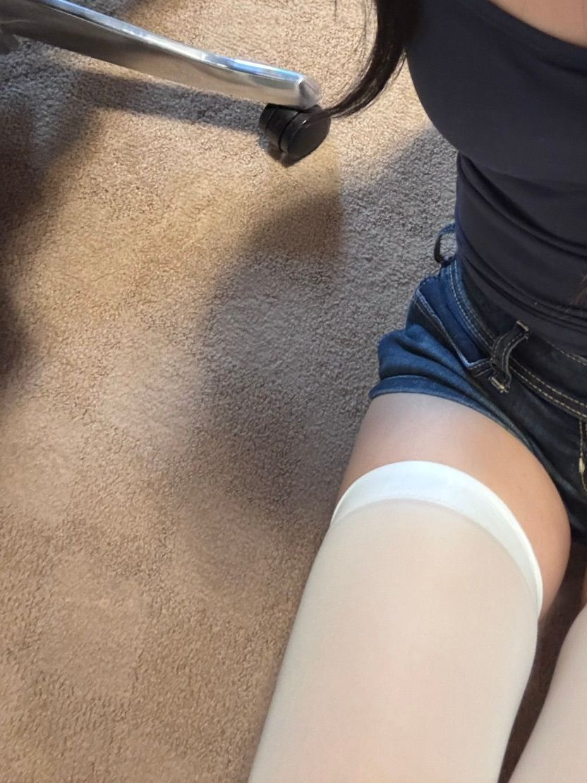 i got these socks i rlly love