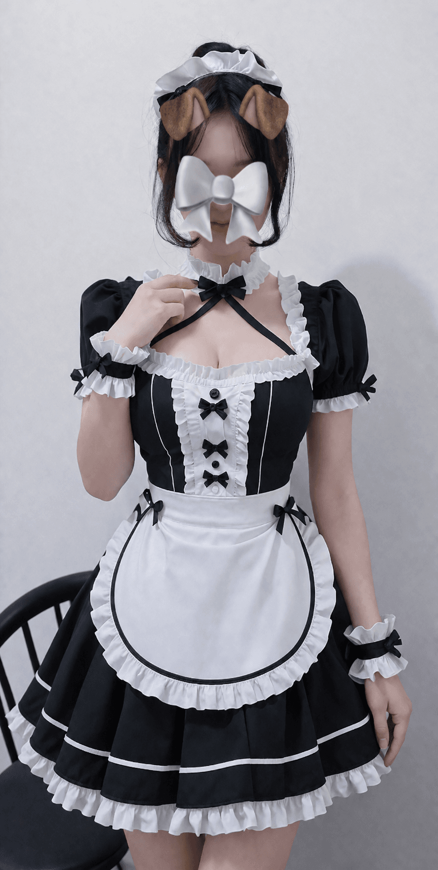 maid anime cosplay