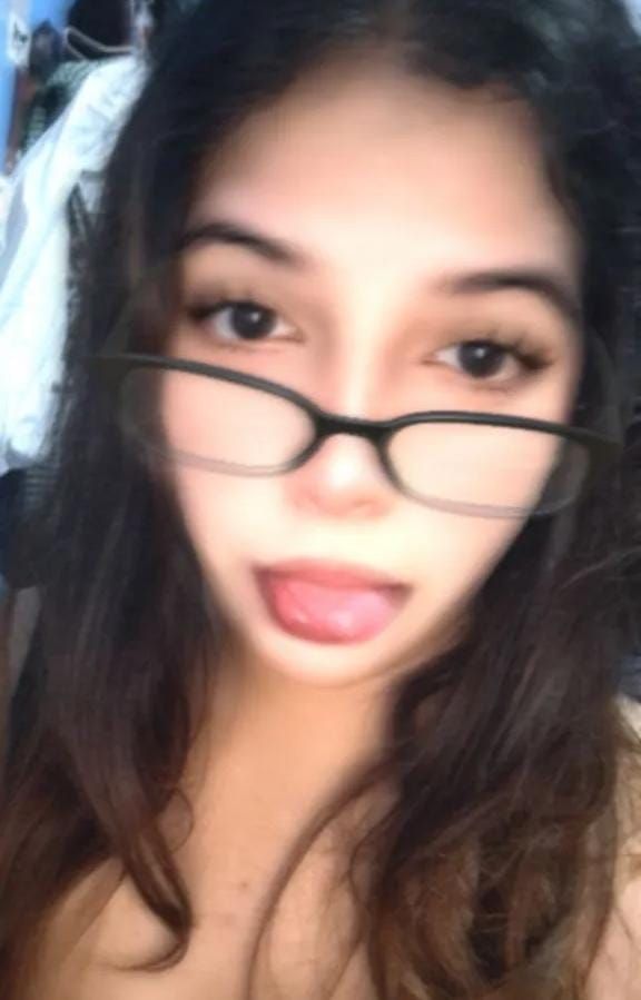 Chat-Movies- Games- Selfies -Call- Likes