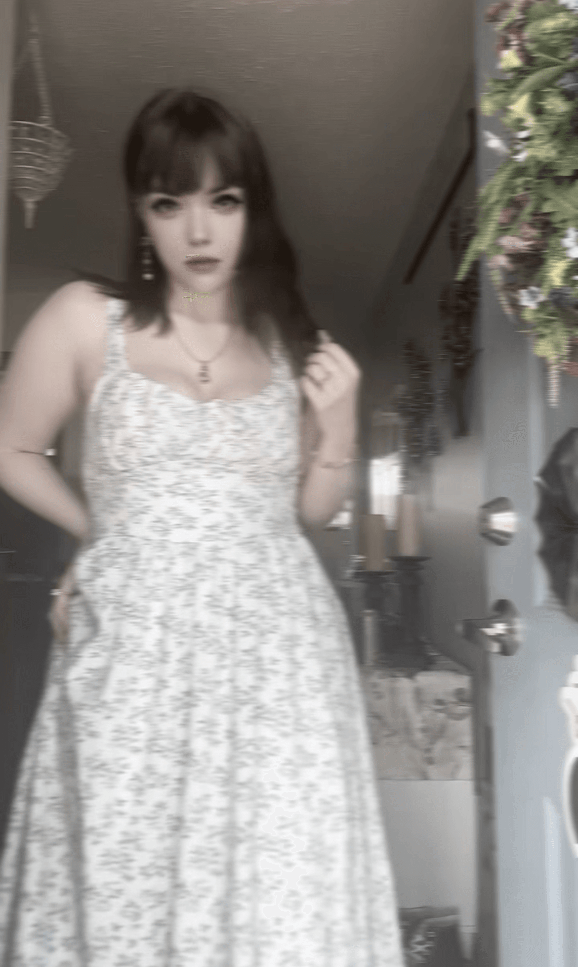 Im Available~