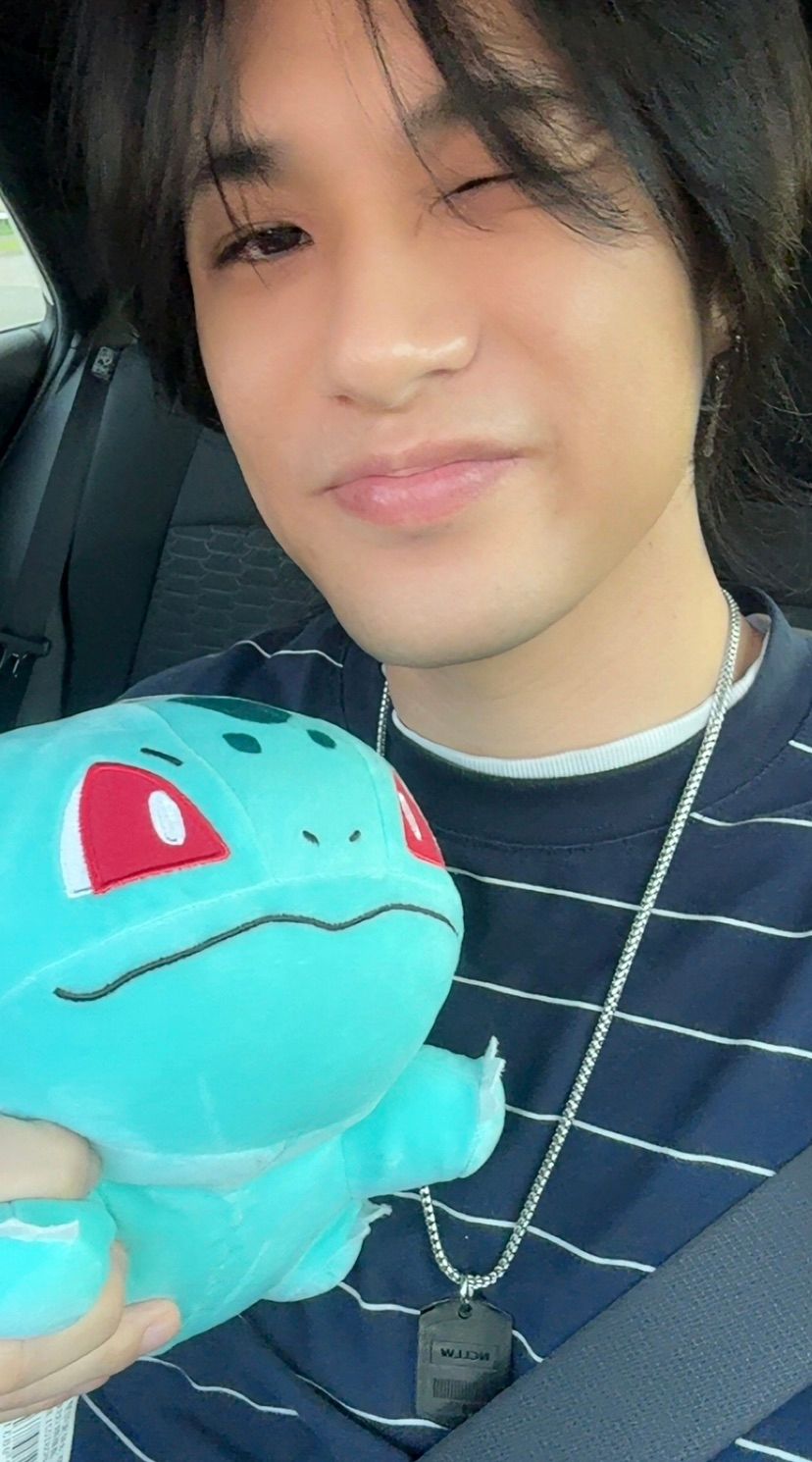 me chillin with my buddy firerainnn