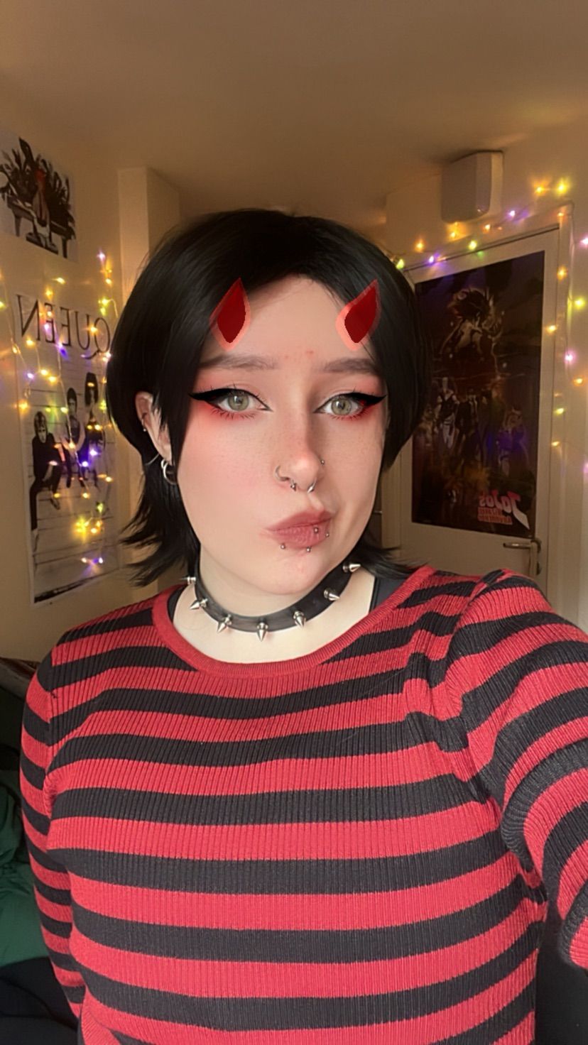 available to chat :3