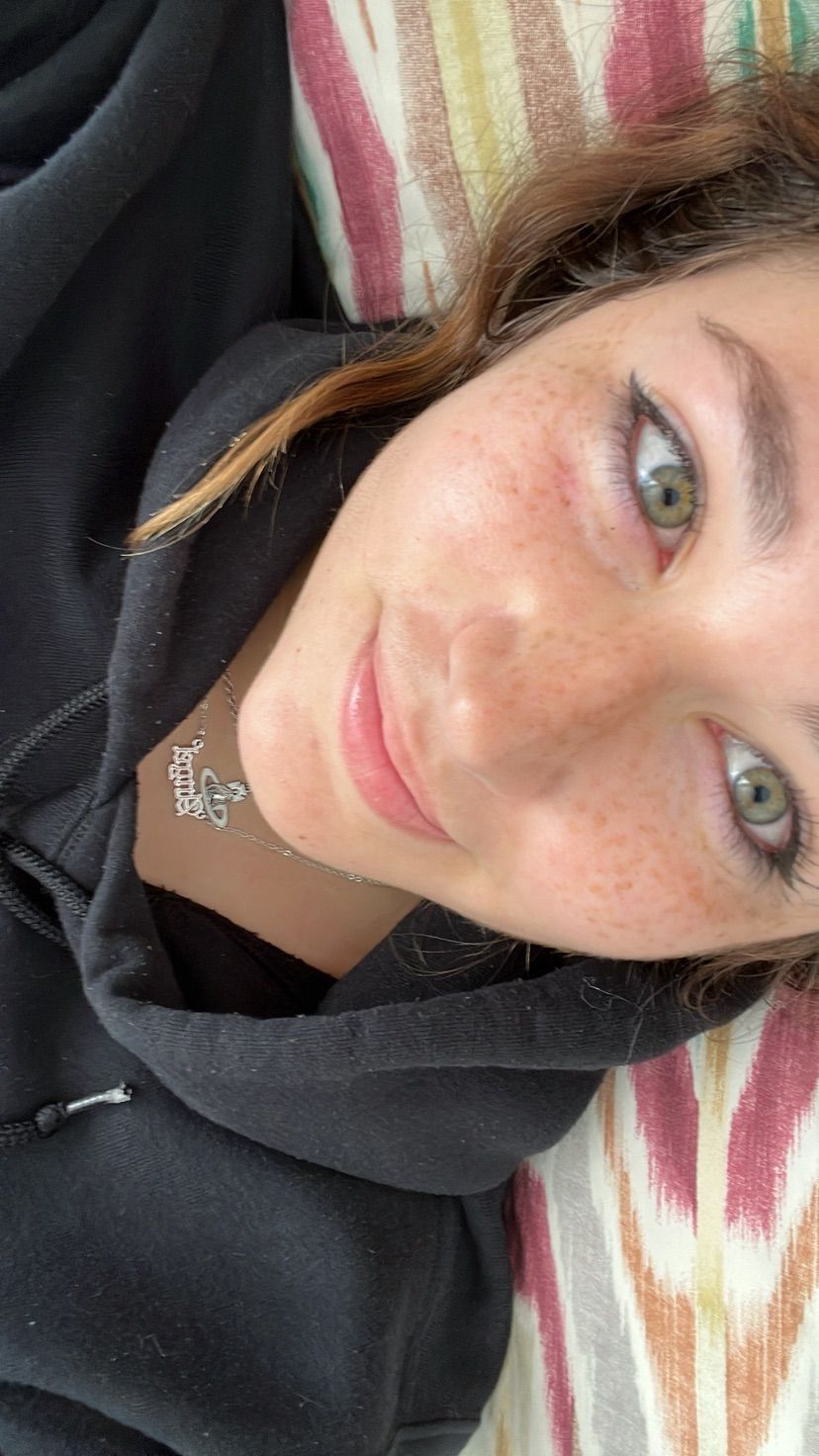 anyone would like to see any of my pics/vids?