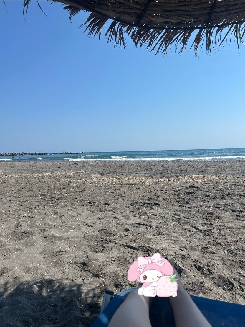 At the beach🐬