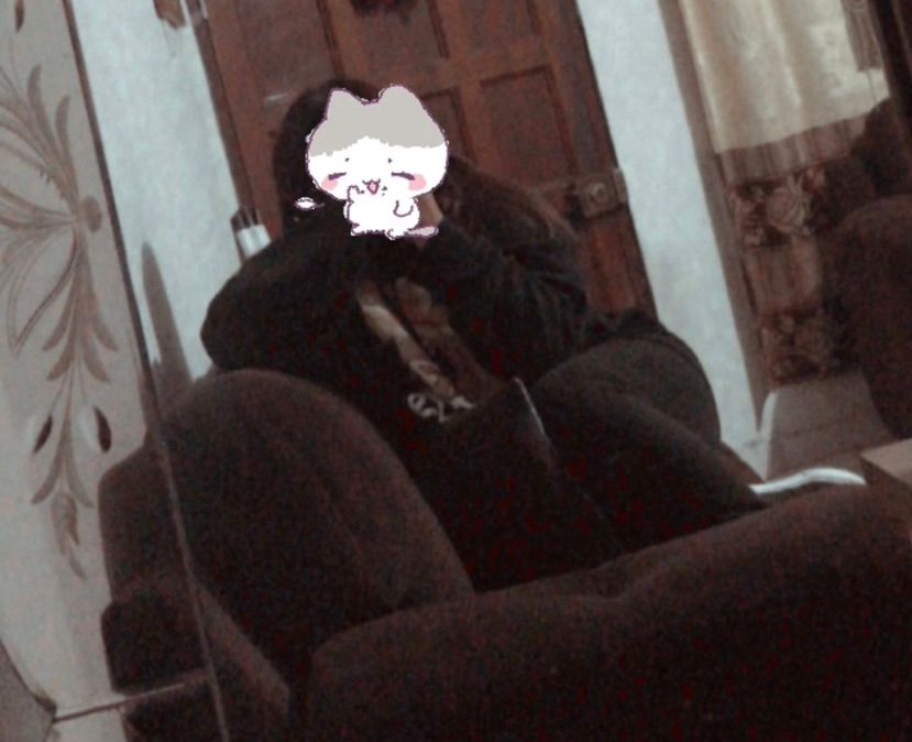 ⡞⠳⣄⣀⣠⠞⢷