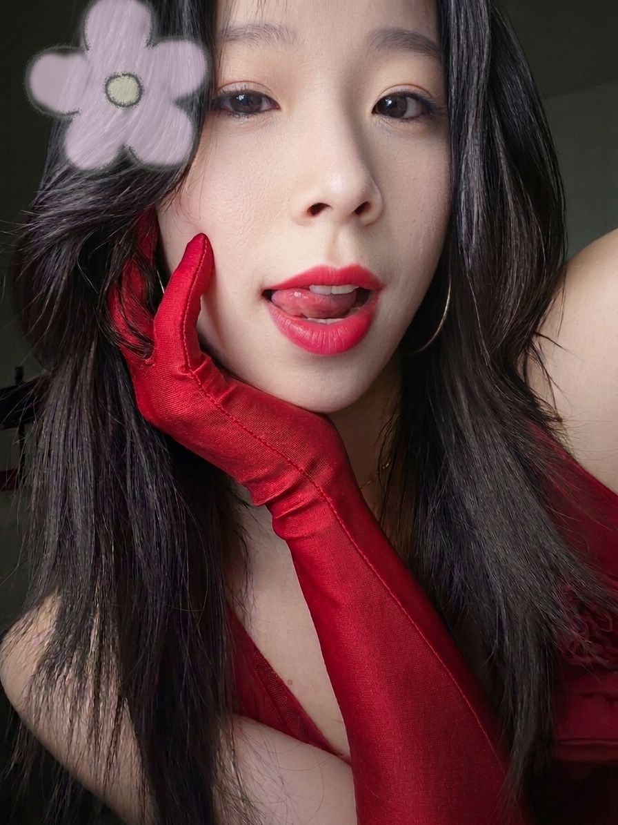 make some fun with your Chinese naugty girl?
