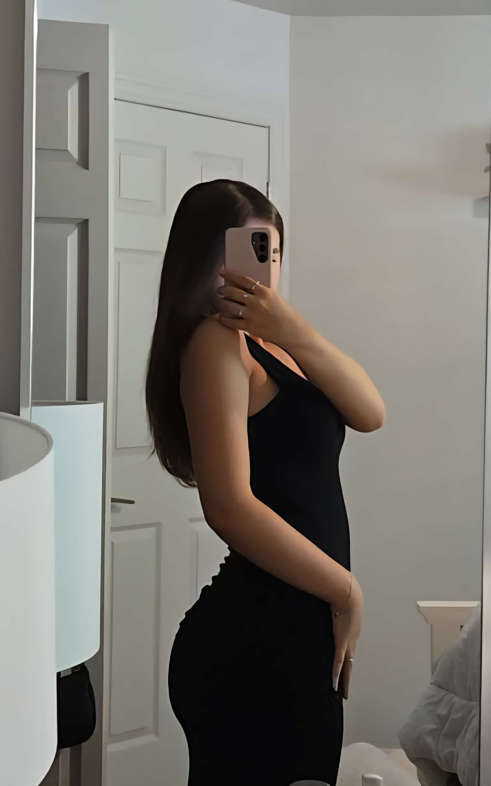 :3