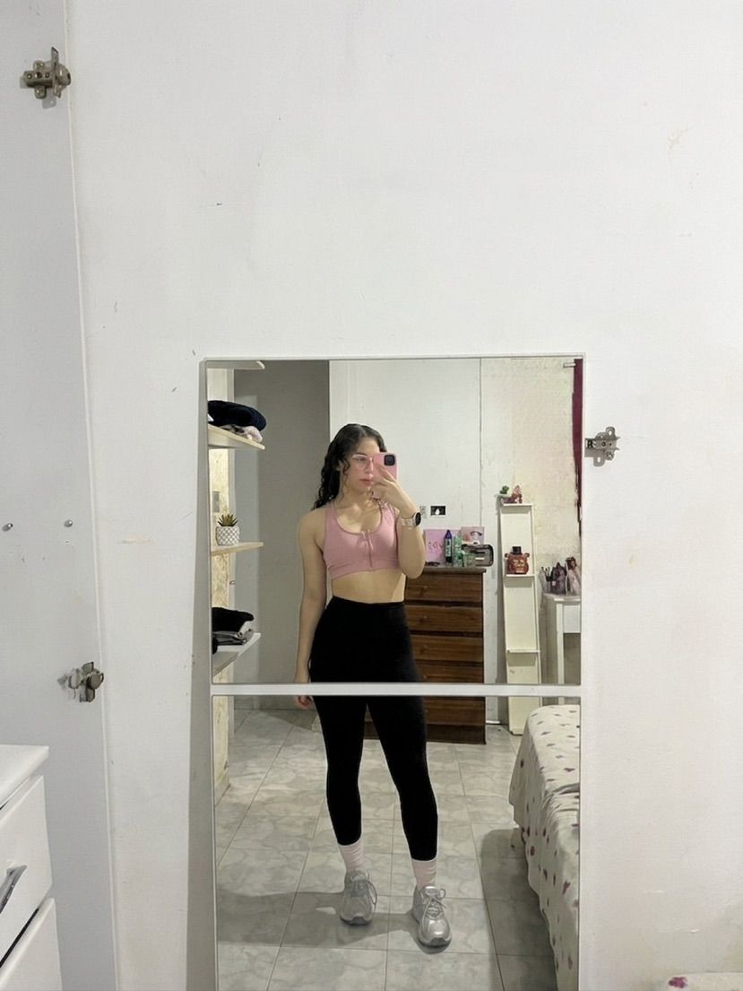 Hi