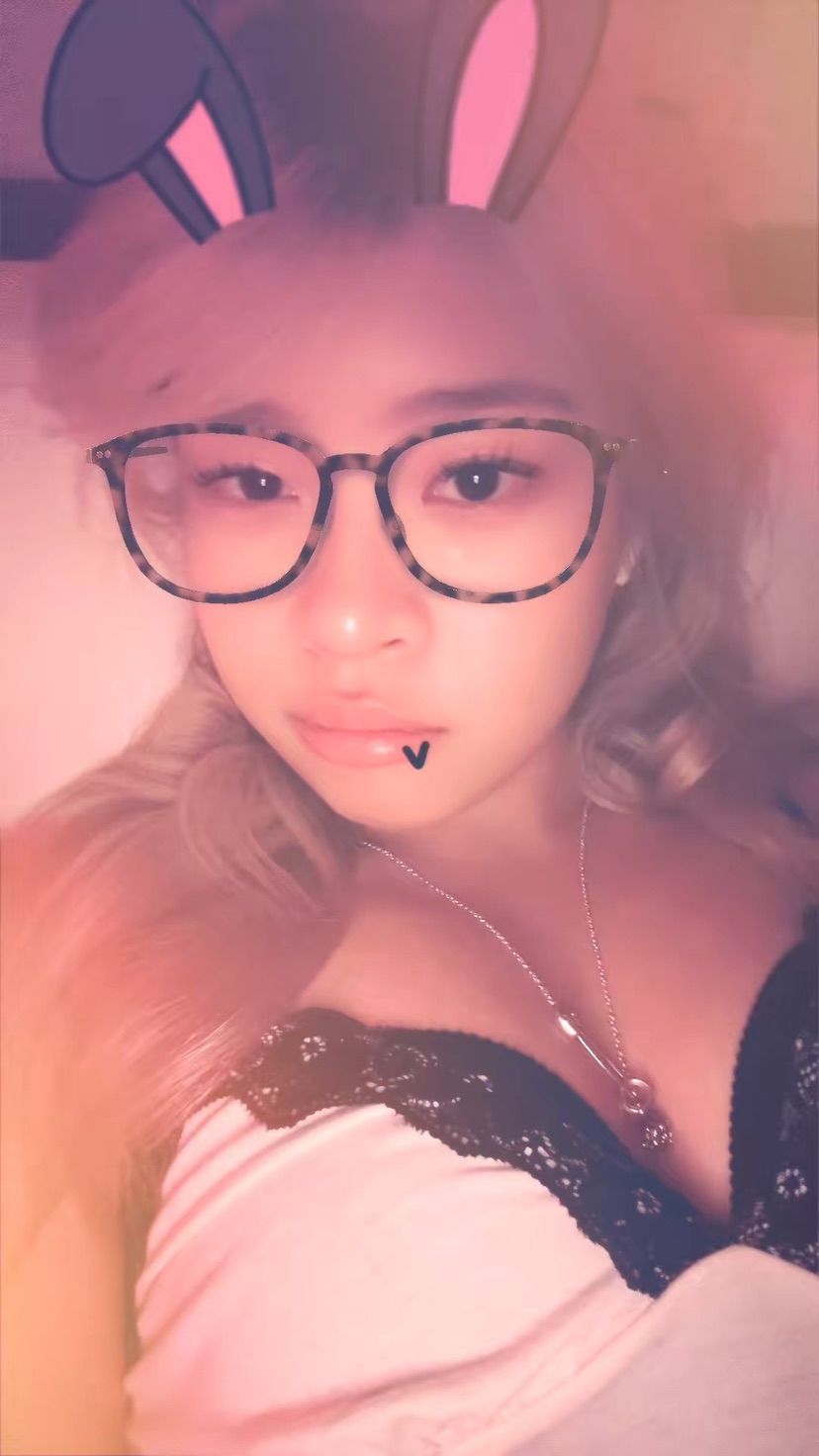 hi cuties my account got frozen but I’m back hehe