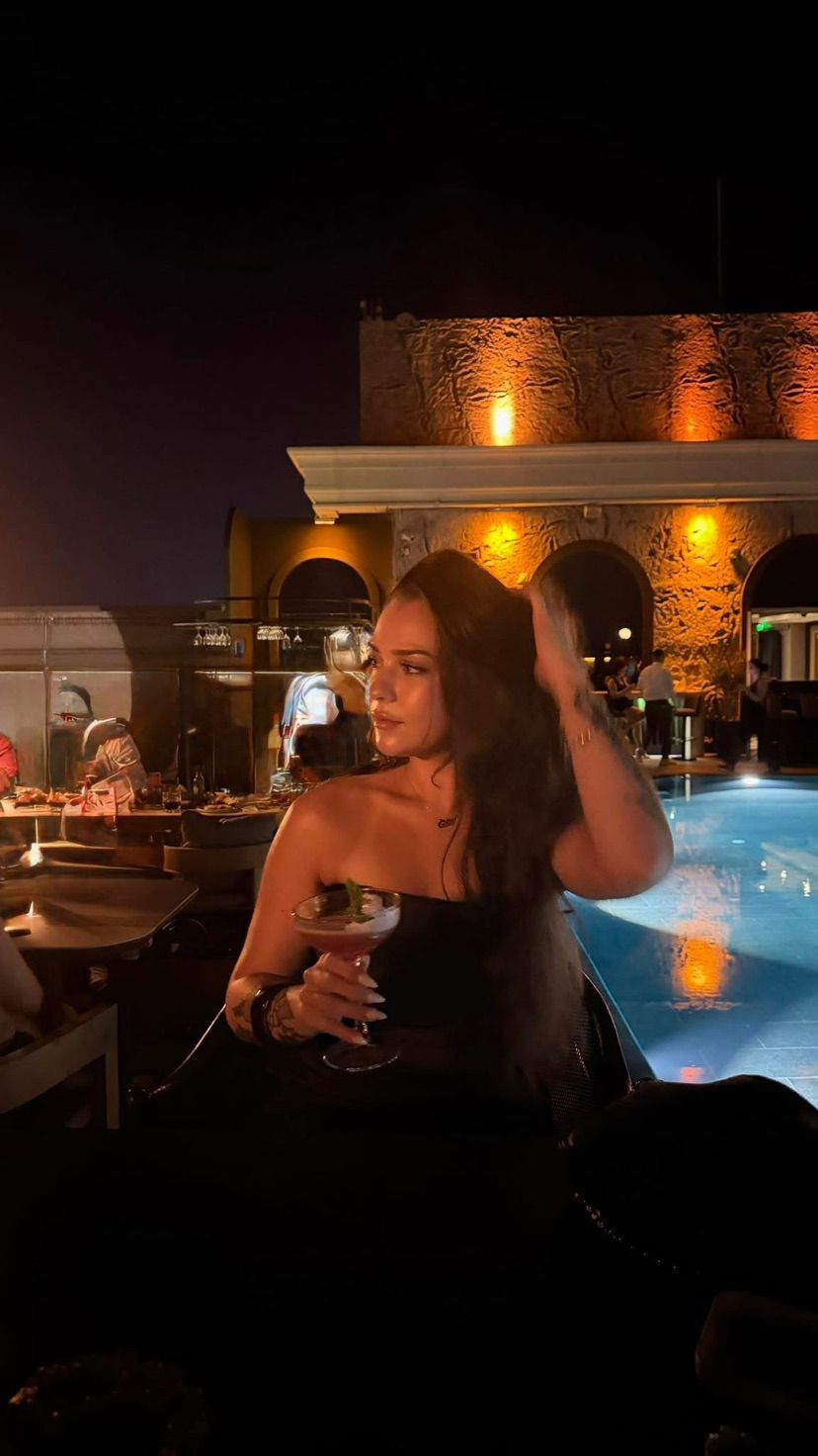 🍸