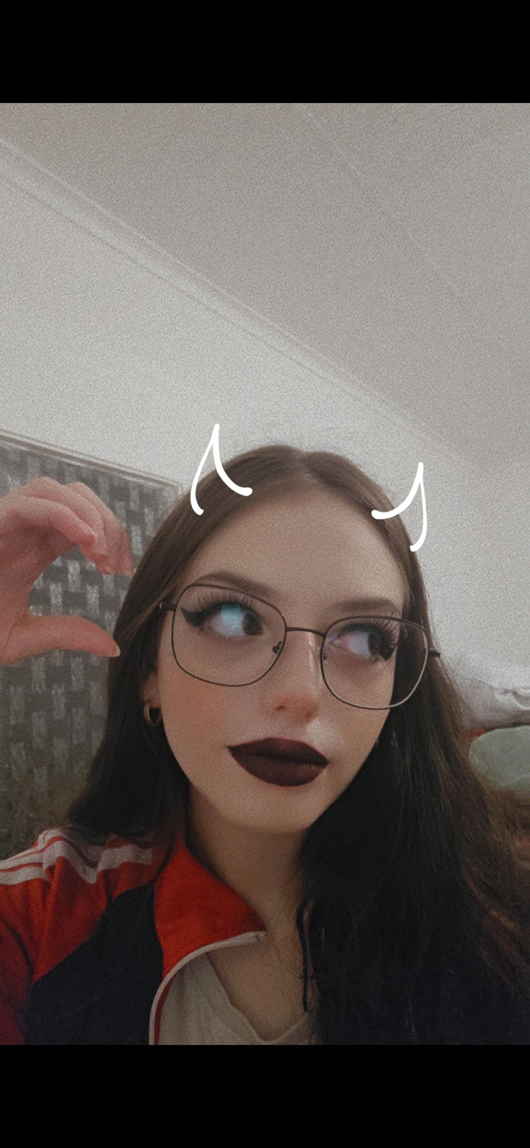 Pics/Vids/Games/Movies? <3