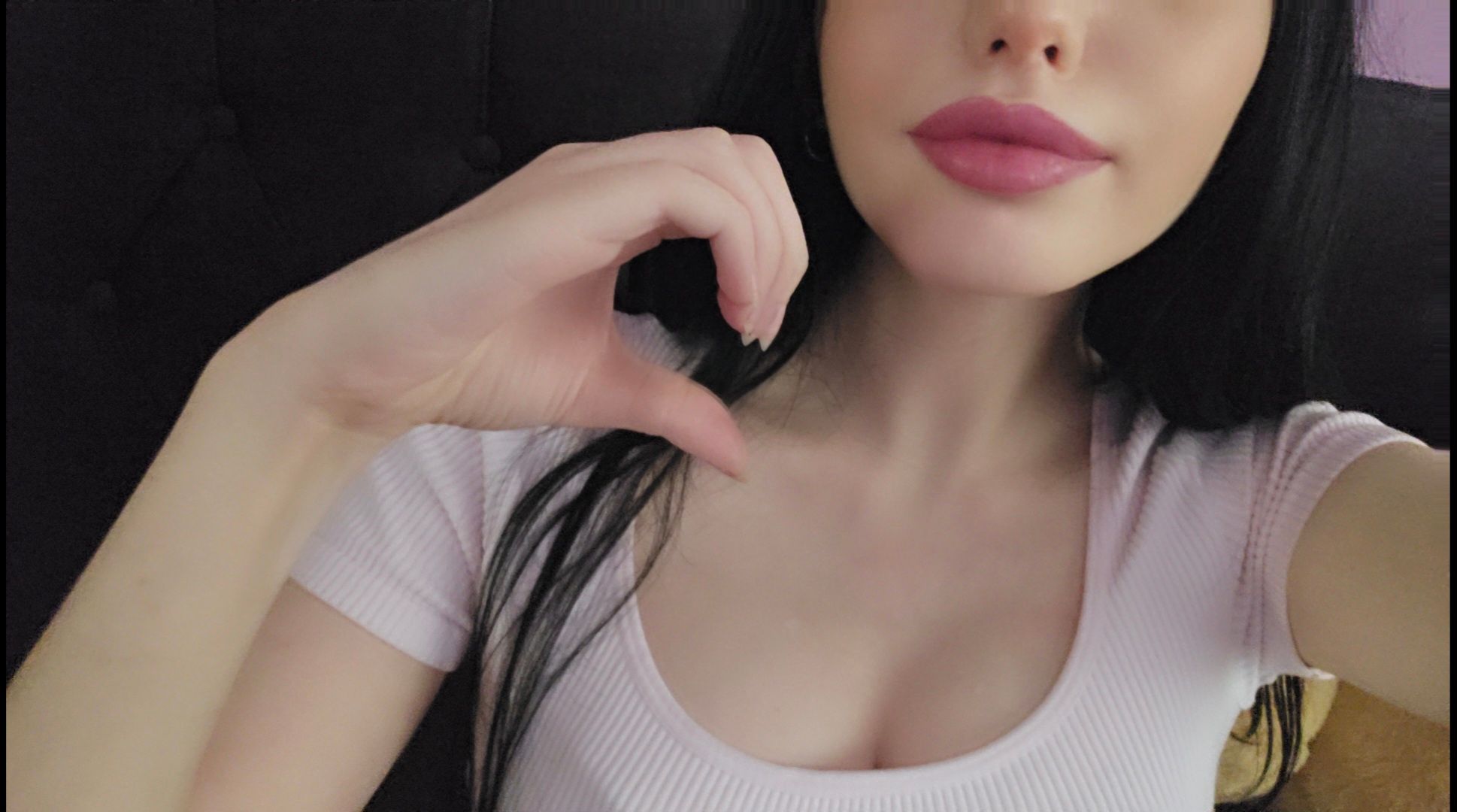 Pics/Vids/Games/Movies? <3