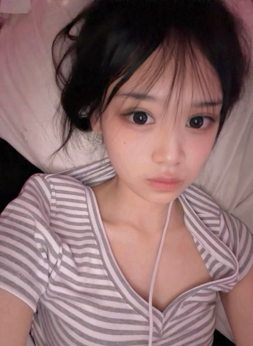 hii doing selfies/vids