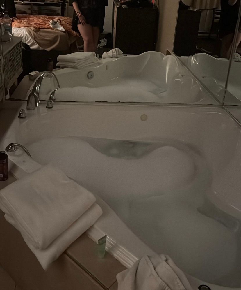 jaccuzi time