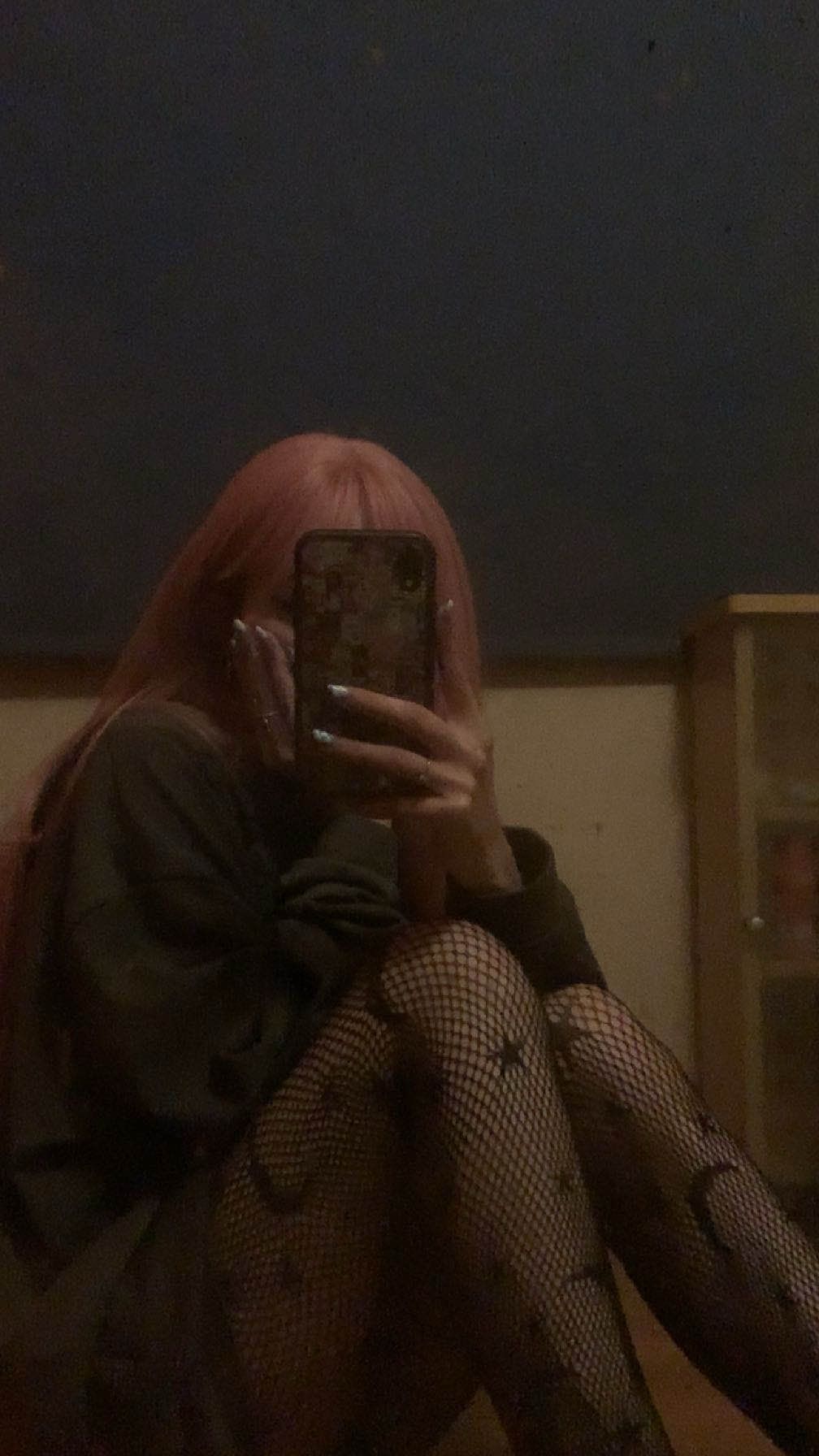 im bored, lets do something ৻ꪆ