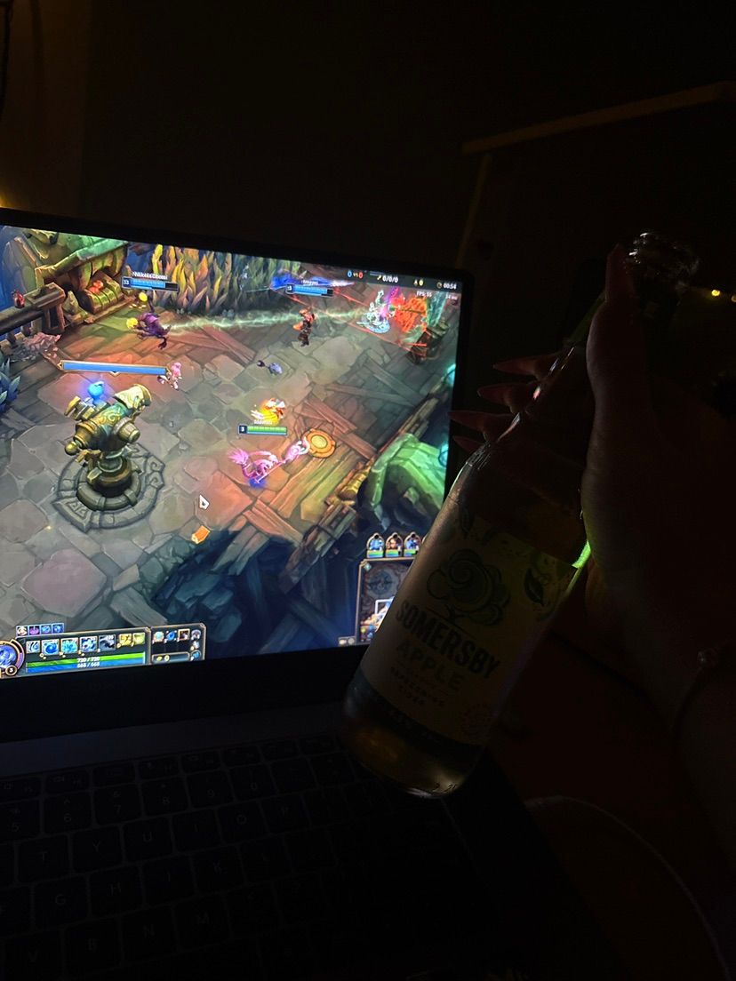 league and drinking? say less