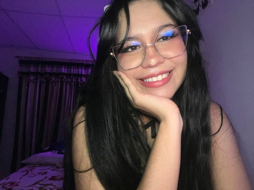 available for u💕