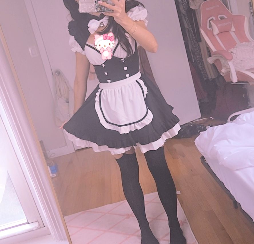 kitty maid kelsiee >.<