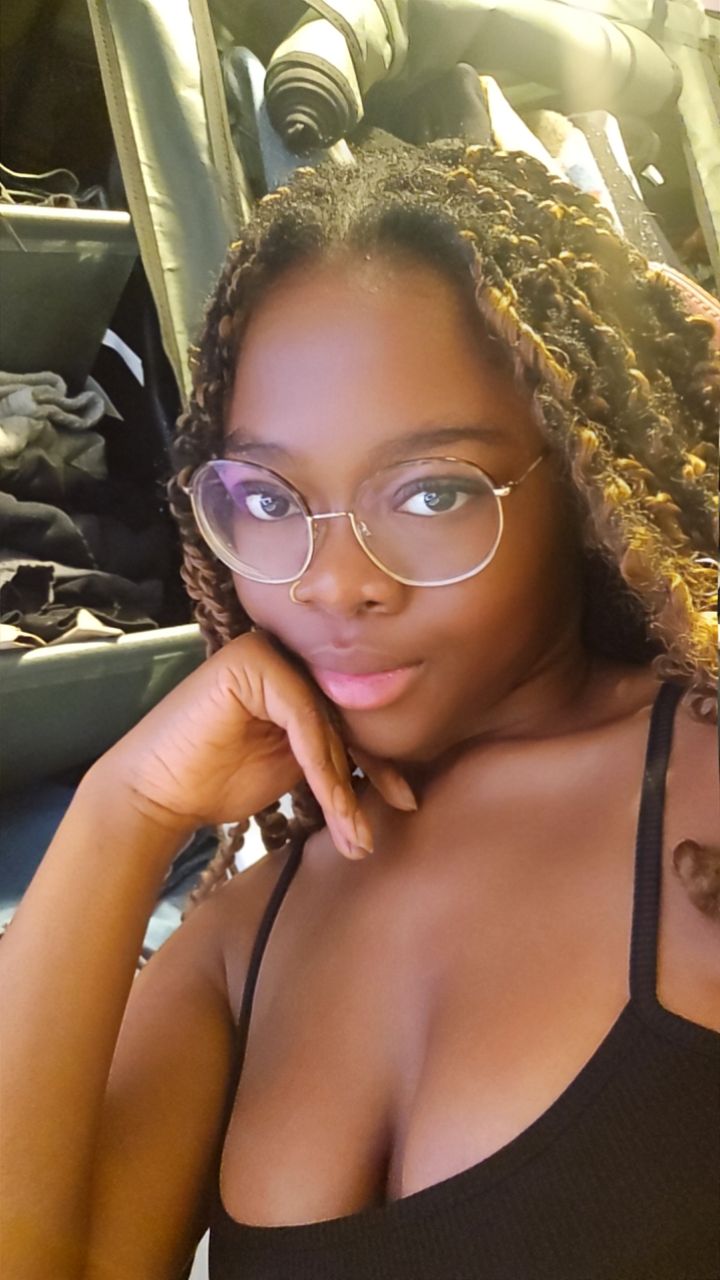 lets hang out today ♡