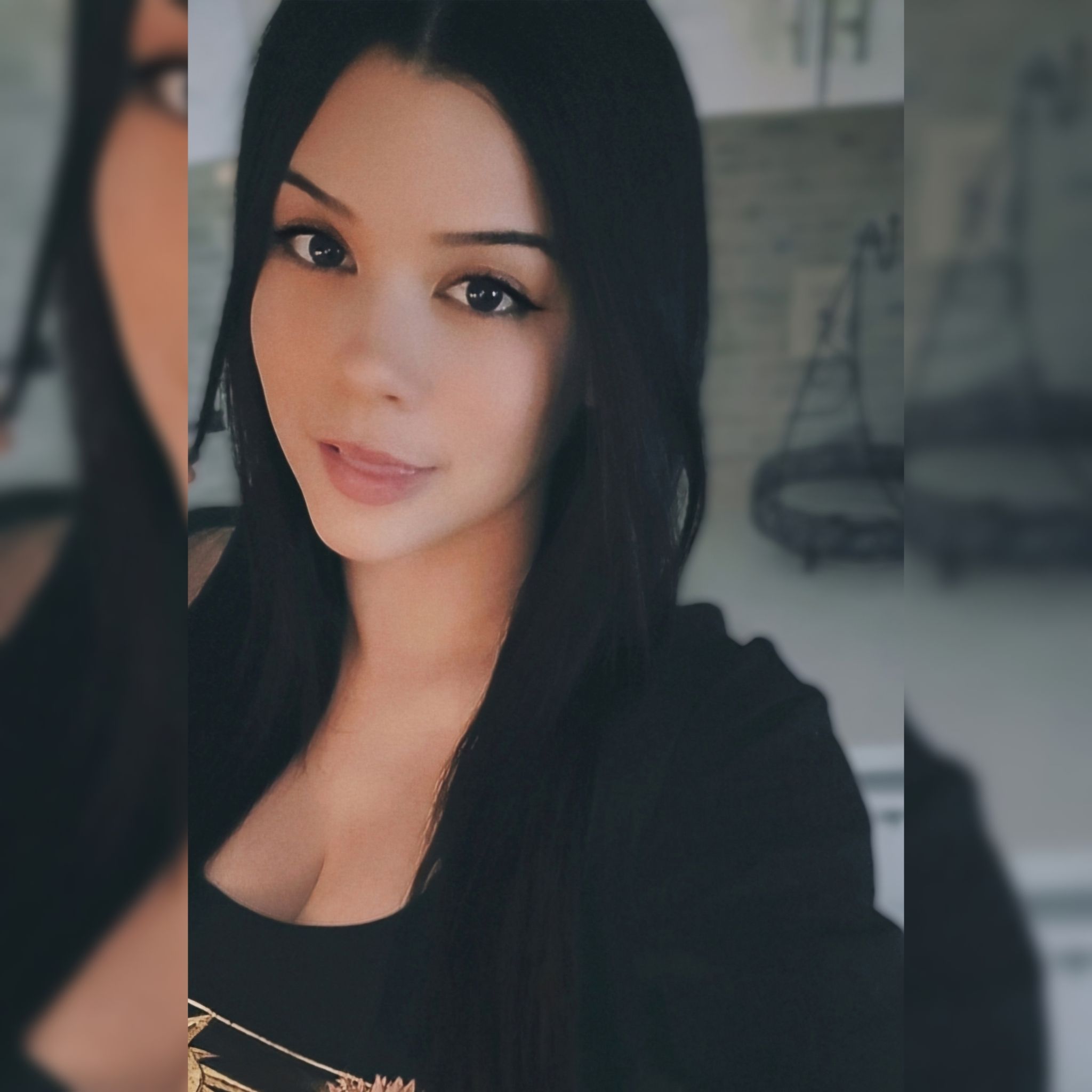 :3