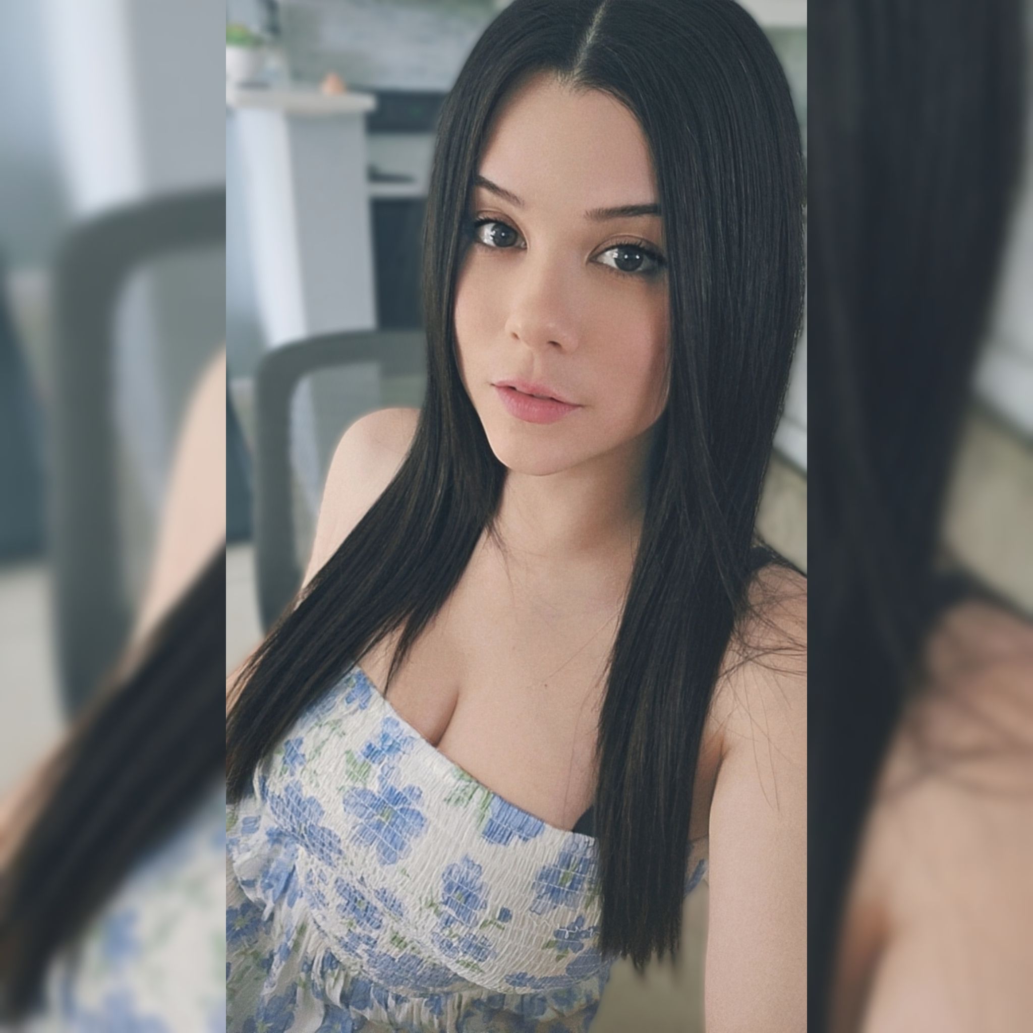 :3