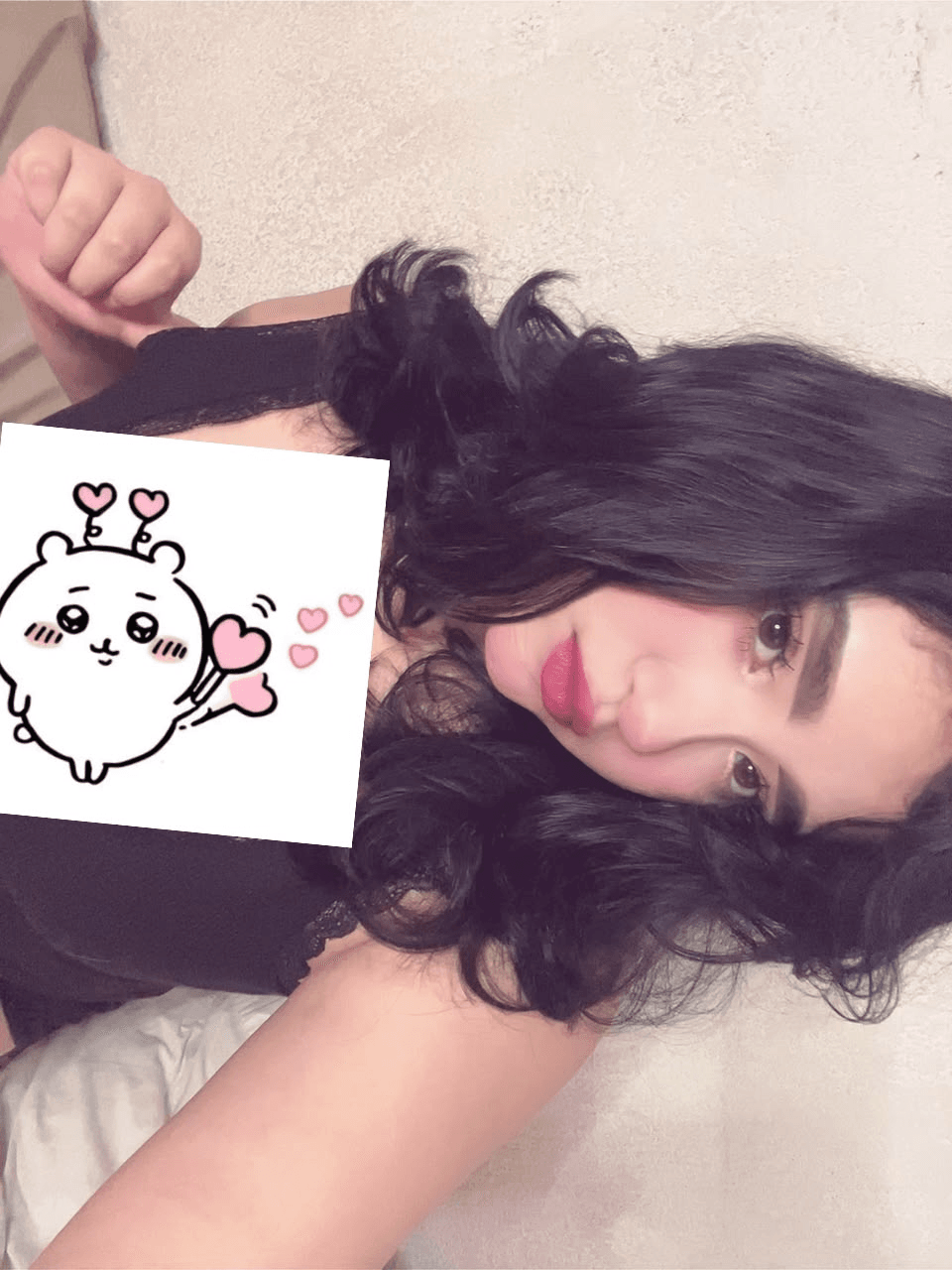 i'm available 💖
