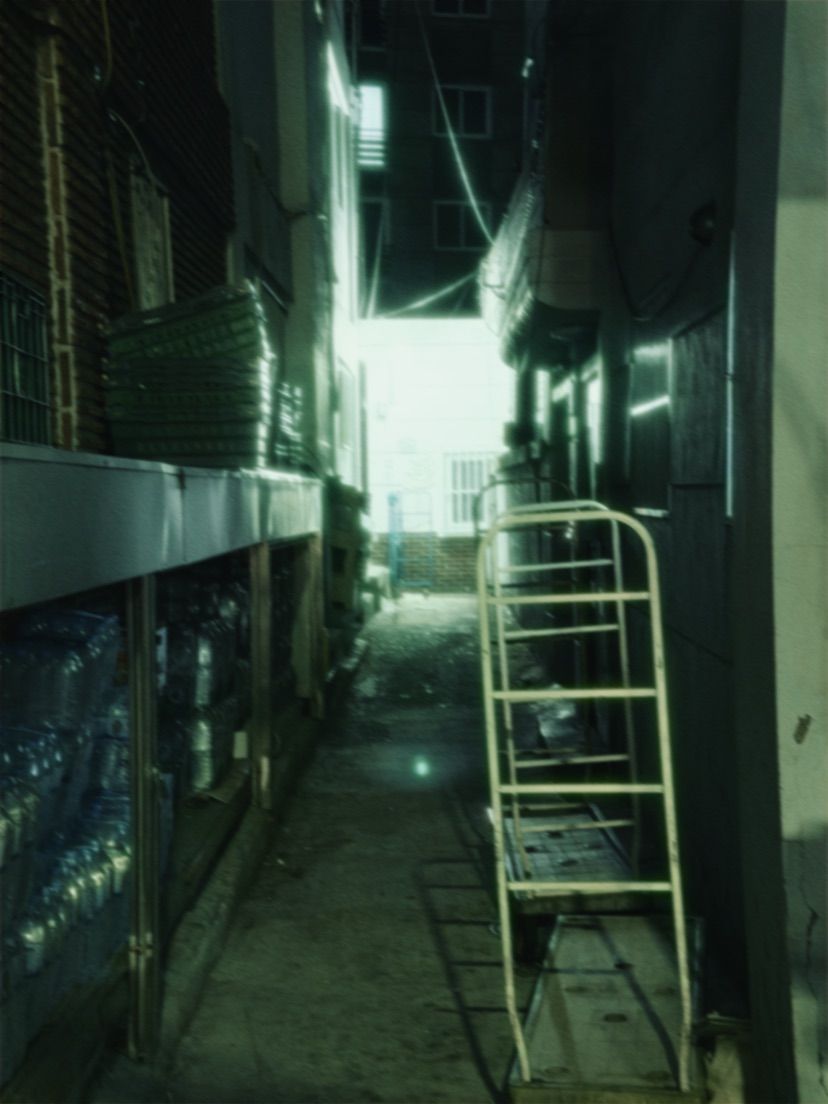 alleyway