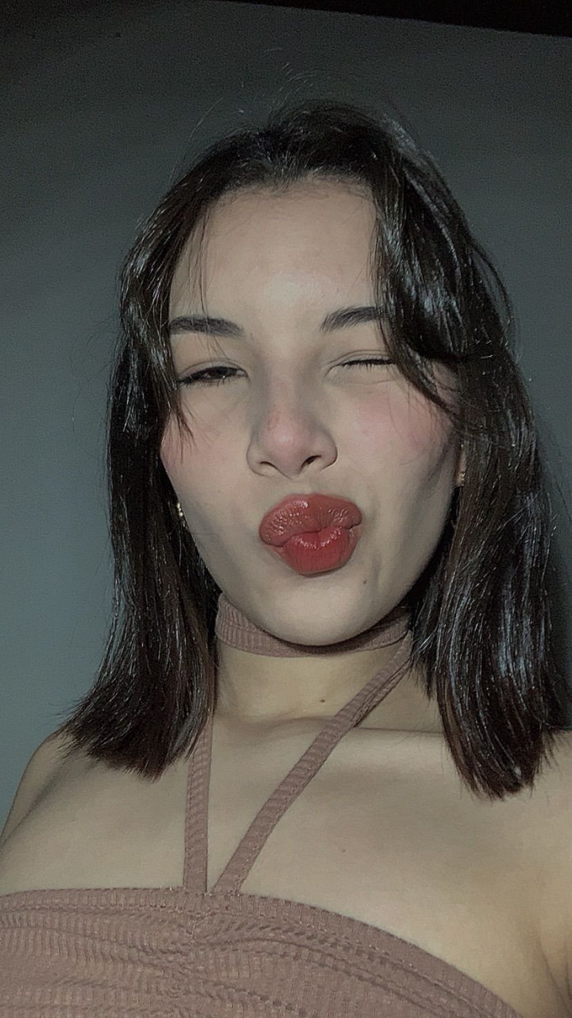 <3