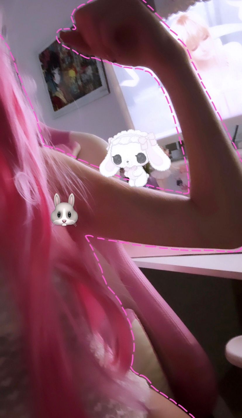 <33