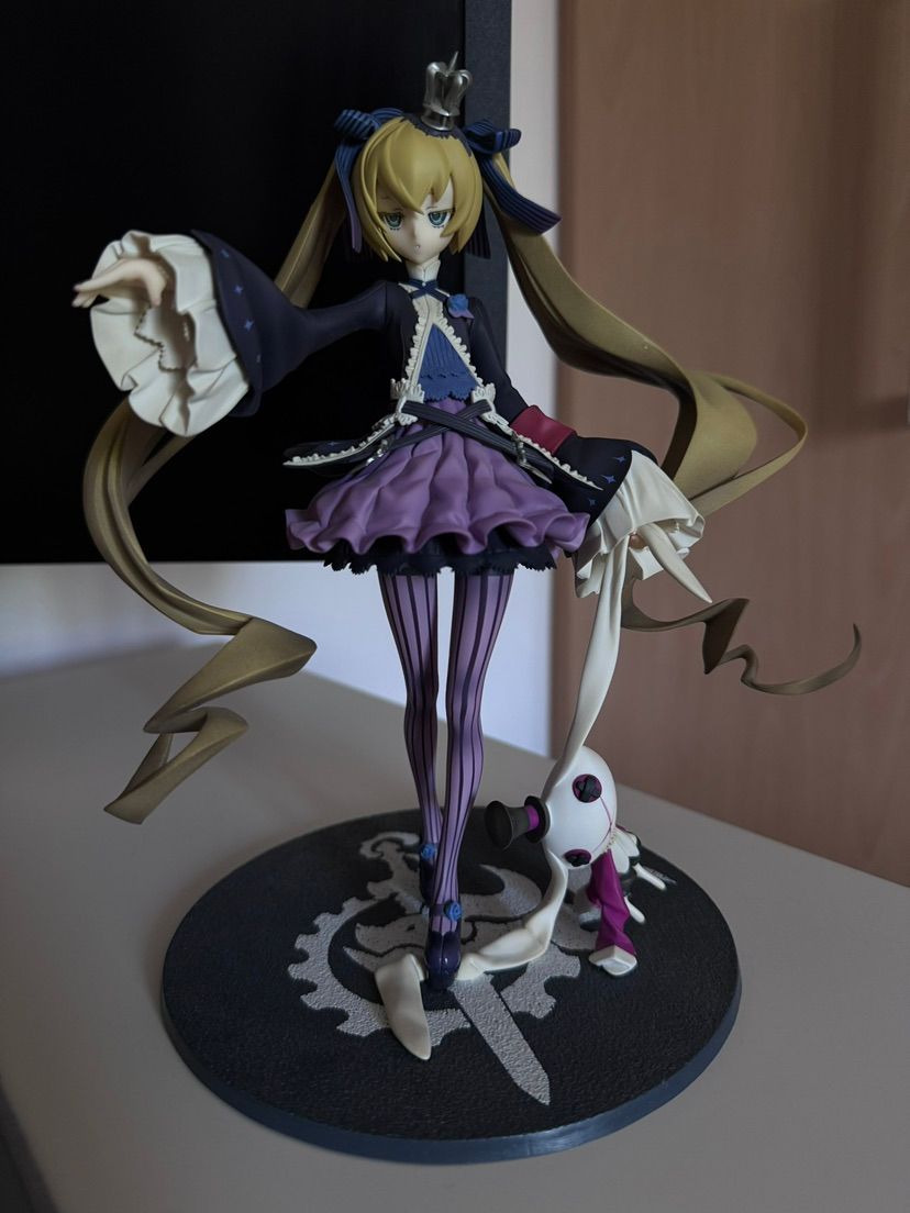 i love collecting anime figures