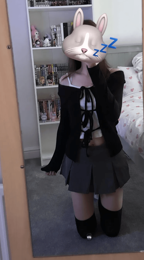available just for u <3