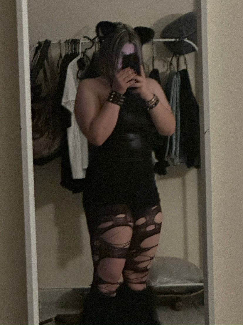 Support my wish & get a free dc add+selfie