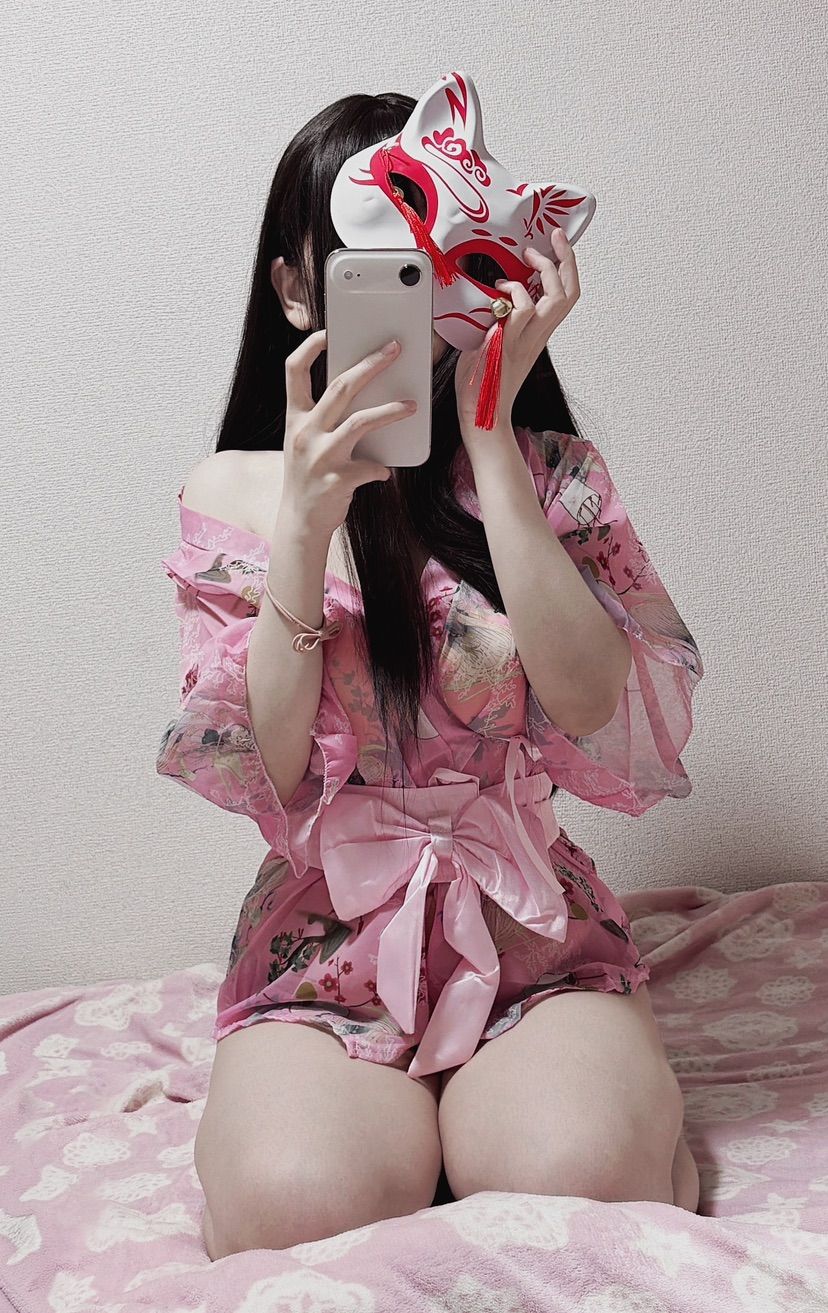 Come hang out with a Japanese girl🐈💝