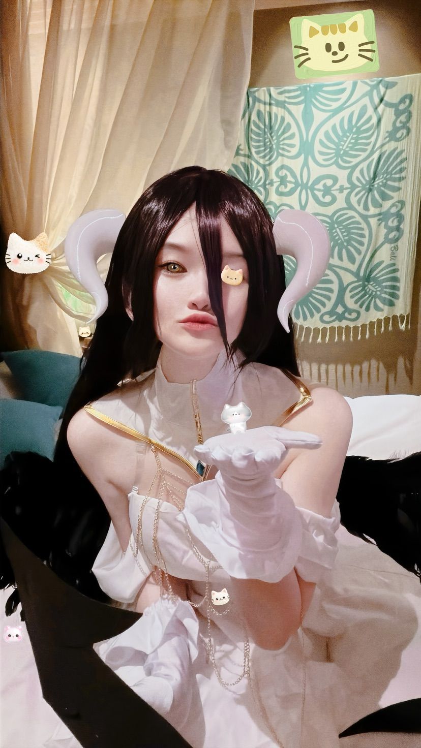 Japanese girl available for youฅ^•ω•^ฅ
