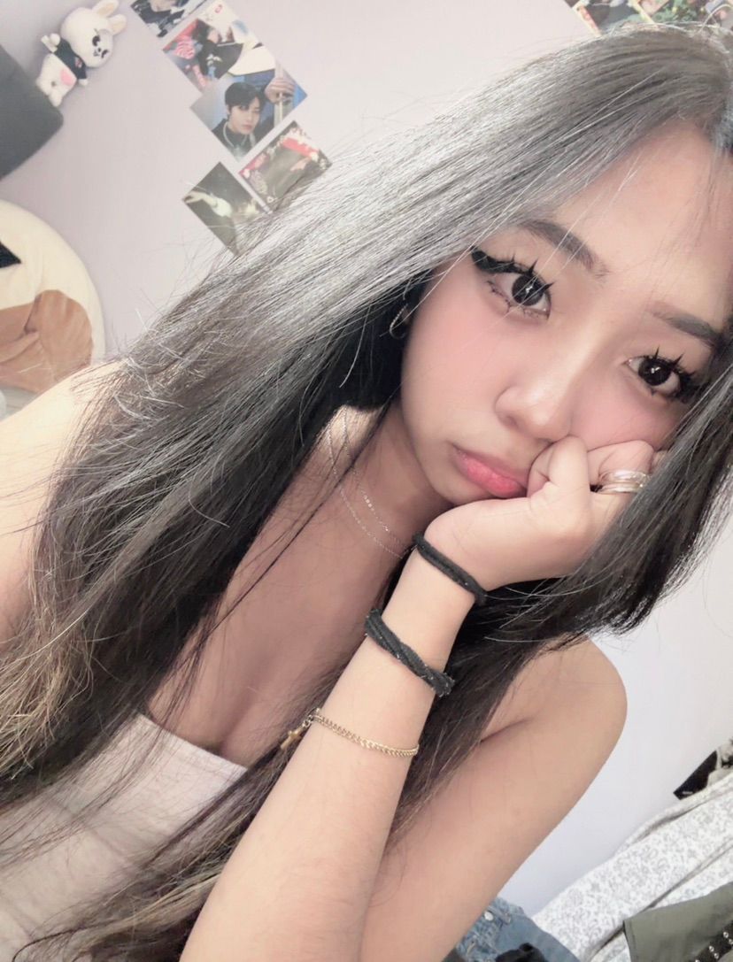 Selfies?:<