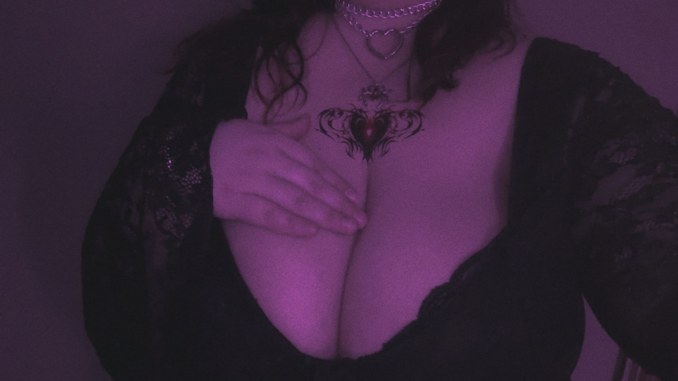¿Chateamos por texto? 🖤