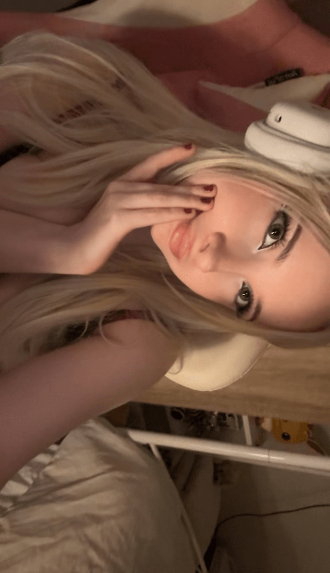 HIII look who is online :3