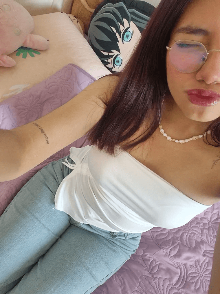 Good pics, selfies, vids❤️